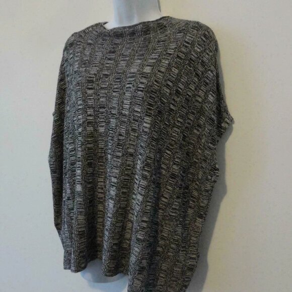 NWT EILEEN FISHER Black White Silk Organic Linen Funnel Neck Box Top Medium - Picture 2 of 6